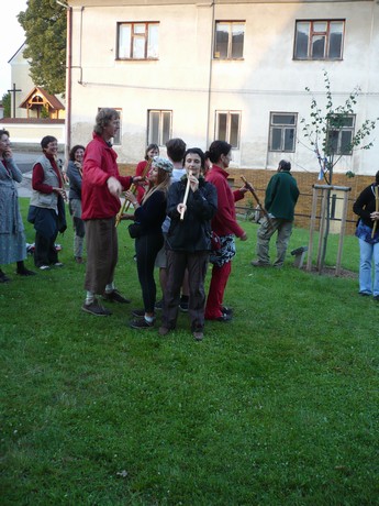 nácvik slovanského obřadu v Louňovicích